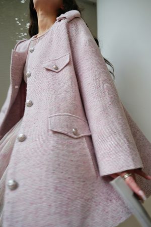 Elegant Wool Cape Jacket - Vintage Tweed Coat with Camellia Mousse Fragrance - Chic Women's Outerwear for Timeless Style