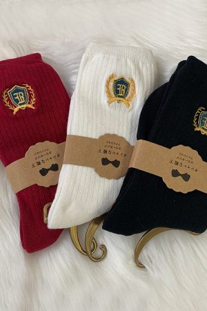 Embroidered Badge Mid-Tube Socks for Women - Spring Autumn Cotton JK Style - 3 Pairs of Cute Pudding Bear Student Uniform Socks