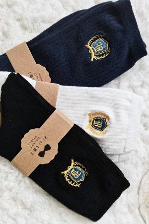 Embroidered Badge Mid-Tube Socks for Women - Spring Autumn Cotton JK Style - 3 Pairs of Cute Pudding Bear Student Uniform Socks