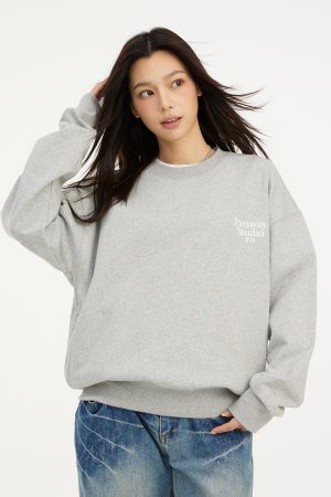 Embroidered Logo Crewneck Sweatshirt for Couples - Casual High-End Sports Top for Spring & Autumn, Perfect for Y2K Style