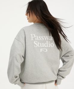 Embroidered Logo Crewneck Sweatshirt for Couples - Casual High-End Sports Top for Spring & Autumn, Perfect for Y2K Style