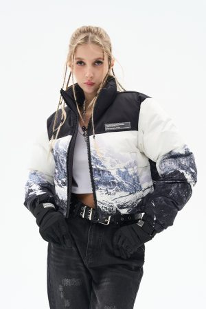 Embroidered Logo Spliced Nylon Down Jacket with Full Print for Autumn Winter - Stylish Mountain Design