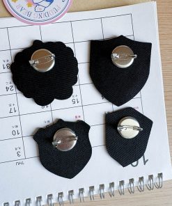 Embroidered Pudding Bear JK Uniform Brooch - British College Style Versatile Fashion Badge Suit Pin Accessory