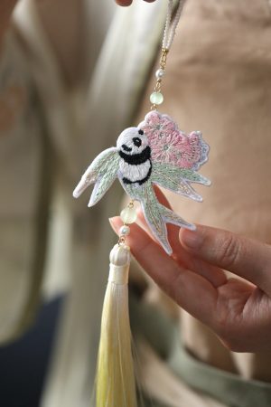 Embroidered Tassel Pendants for Hanfu, Ancient Style Qipao Collar Clips, Cute National Style Accessories for Daily Wear