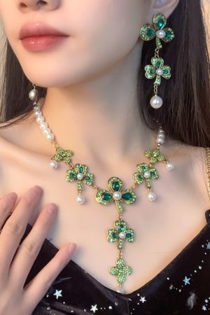 Emerald Tassel Necklace 2025 - Elegant Clavicle Chain for Women, High-End Fashion Accessory for Dresses and Special Occasions