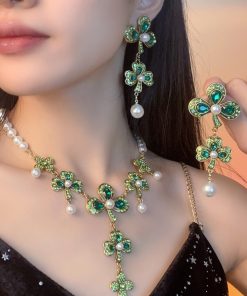 Emerald Tassel Necklace 2025 - Elegant Clavicle Chain for Women, High-End Fashion Accessory for Dresses and Special Occasions