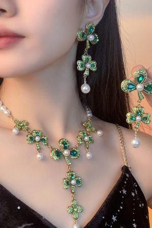 Emerald Tassel Necklace 2025 - Elegant Clavicle Chain for Women, High-End Fashion Accessory for Dresses and Special Occasions
