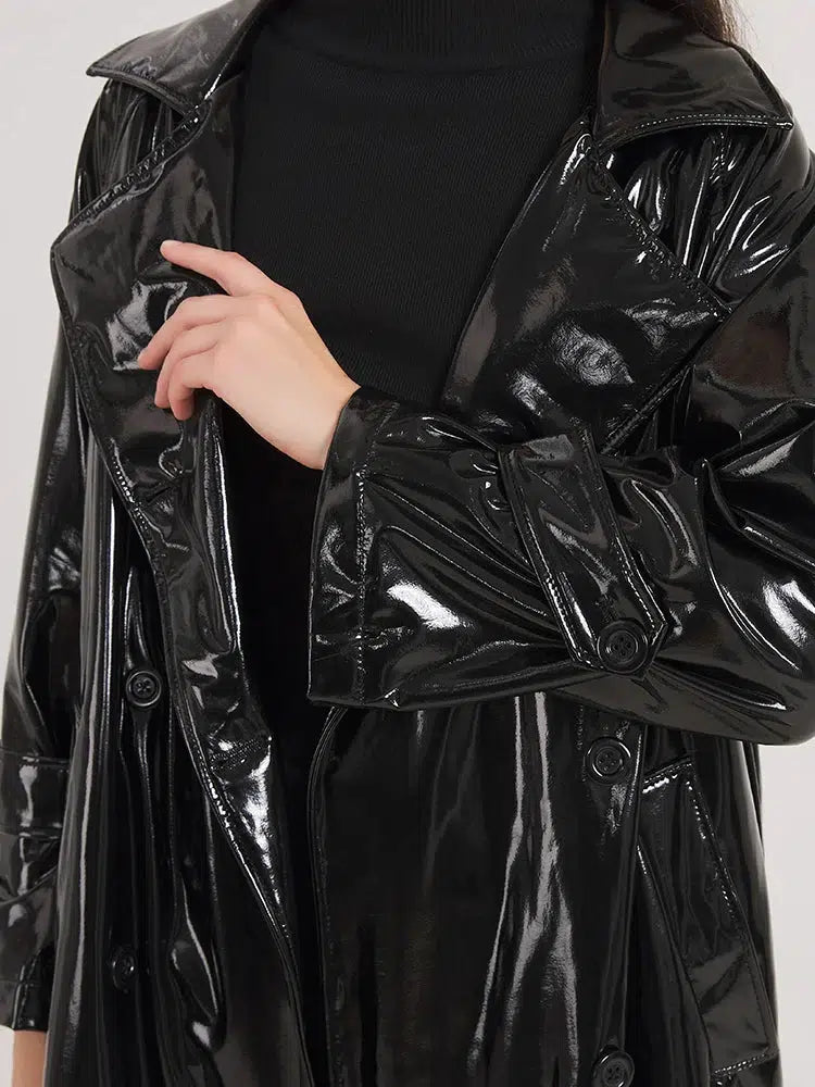 Emo Style Ideas, Girl Aesthetic Outfits - Black Trench Coat Emo Style Ideas, Girl Aesthetic Outfits - Black Trench Coat