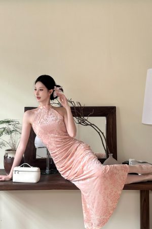 Endless Summer Chinese Style Velvet Mermaid Gown - Ruched Qipao Dress for Elegant Evening Wear