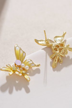 Ethereal Light Yellow Butterfly Earrings - Cute Versatile Ear Studs for Summer 2025, Sweet Temperament Jewelry, Trendy Accessory