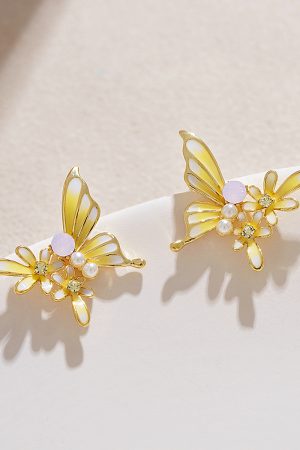 Ethereal Light Yellow Butterfly Earrings - Cute Versatile Ear Studs for Summer 2025, Sweet Temperament Jewelry, Trendy Accessory