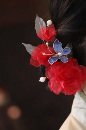 Ethereal Silk Embossed Hair Clips, Ancient Style Hair Accessories for Brides, Red Cheongsam Horse-Face Skirt, Chinese Style Headdress