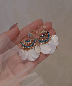 Ethnic Shell Round Fan-Shaped Earrings with Blue Zircon - Stylish Vacation Ear Accessories for Travel