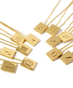 European American Style Square Pendant Necklace - INS Clavicle Chain for Women, Trendy Letter Design, Fashion Jewelry