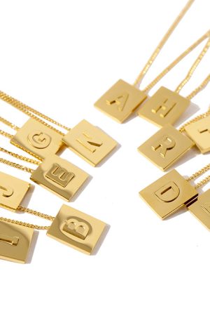 European American Style Square Pendant Necklace - INS Clavicle Chain for Women, Trendy Letter Design, Fashion Jewelry