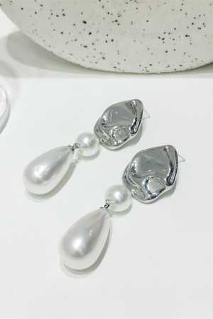 European and American Socialite Style Slim Face Earrings with Uneven Water Drop Metal and Artificial Pearl Pendant Decoration