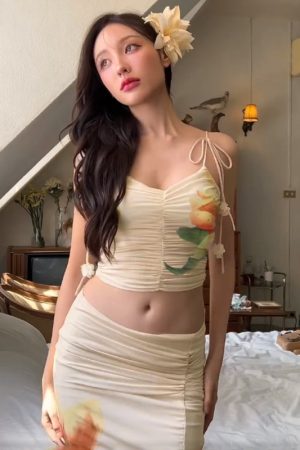 European and American Vacation Style Plant Print Two-Piece Set with Pleated Tie-Back Tank Top and Low-Waist Long Skirt