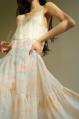 Evening Smoke Gradient Oil Painting Print Slip Dress â€“ Loose Fit Vacation Dress for Young Looks â€“ Trendy Summer Fashion