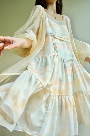 Evening Smoke Gradient Oil Painting Print Slip Dress â€“ Loose Fit Vacation Dress for Young Looks â€“ Trendy Summer Fashion