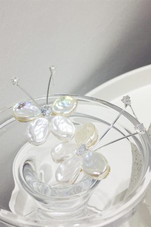 Exaggerated Butterfly Earrings with Diamond-Inlaid Imitation Shell Pearls - Trendy Spring Summer Evening Accessories