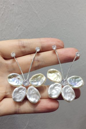 Exaggerated Butterfly Earrings with Diamond-Inlaid Imitation Shell Pearls - Trendy Spring Summer Evening Accessories