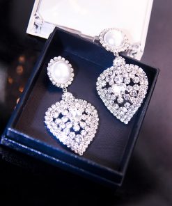 Exaggerated Heart-Shaped Drop Earrings for Women, Silver Pearl Studs, Trendy Korean & Japanese Accessories for 2025