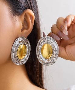Exaggerated Oval Shiny Metal Earrings - Retro Geometric Style for Women, Chic European and American Fashion Jewelry