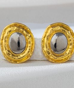 Exaggerated Oval Shiny Metal Earrings - Retro Geometric Style for Women, Chic European and American Fashion Jewelry