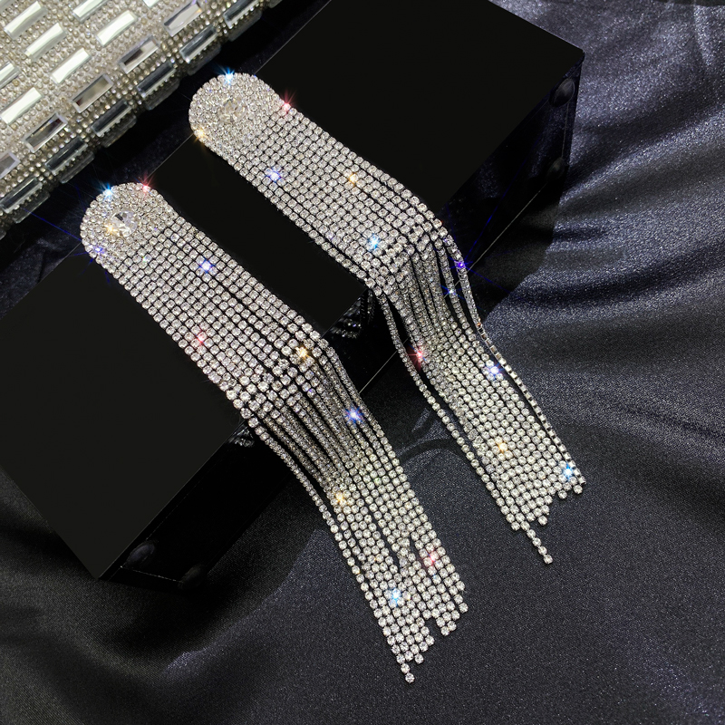 Exaggerated Rhinestone Tassel Long Earrings for Women - Trendy 2025 Drop Earrings - Fashionable European American Ear Accessories Exaggerated Rhinestone Tassel Long Earrings for Women - Trendy 2025 Drop Earrings - Fashionable European American Ear Accessories