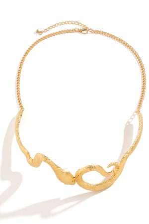 Exaggerated Snake-Shaped Clavicle Chain Necklace â€“ Bold Metal Choker for Women, European & American Fashion Statement Jewelry