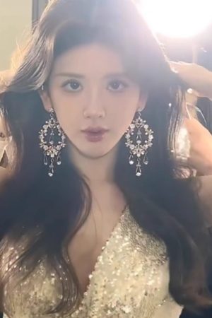 Exaggerated Tassel Water Drop Earrings for Women, Diamond-Studded Hollow Design, Elegant Bridal Jewelry for Weddings and Formal Events