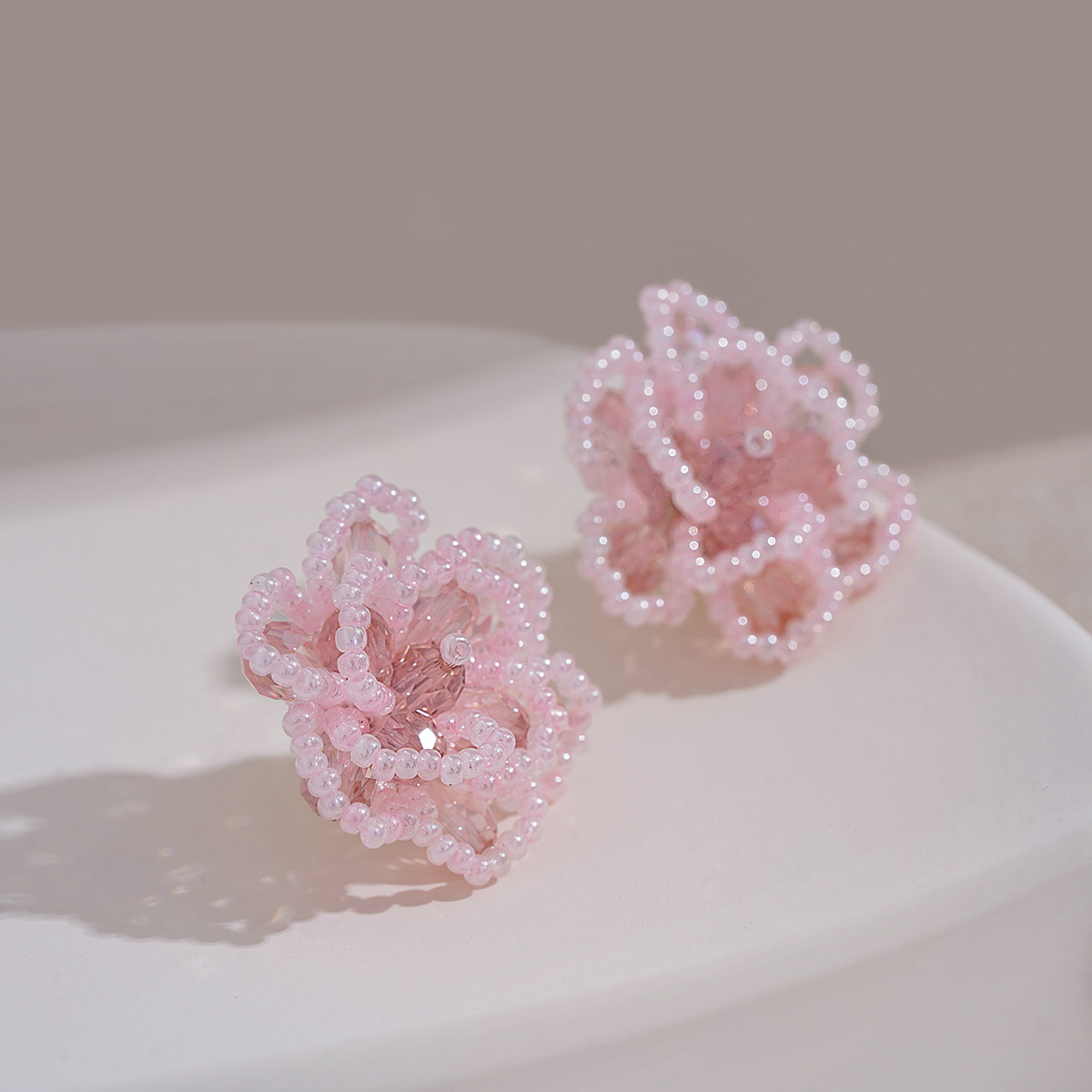 Exaggerated Three-Dimensional Flower Earrings - Unique Fairy Wind Design, Light Luxury Ear Studs for Elegant Style Exaggerated Three-Dimensional Flower Earrings - Unique Fairy Wind Design, Light Luxury Ear Studs for Elegant Style