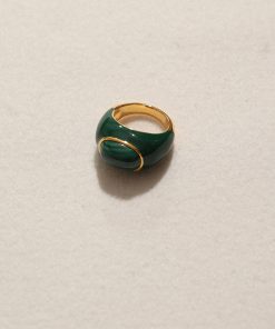 Exaggerated White Shell Ring with Peacock Stone - Chic European American Style, Simple Versatile Fashion Accessory