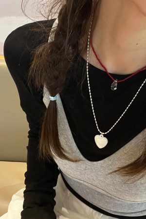 Exquisite 925 Silver Red Agate White Crystal Pendant Necklace for Women - High-End Clavicle Chain, Korean Style Jewelry
