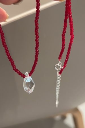 Exquisite 925 Silver Red Agate White Crystal Pendant Necklace for Women - High-End Clavicle Chain, Korean Style Jewelry