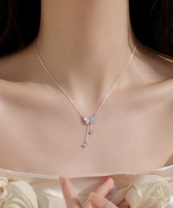 Exquisite Butterfly Tassel Necklace for Women - 2025 New High-End Light Luxury Clavicle Chain Neck Accessory