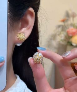Exquisite Front and Back Popcorn Pearl Stud Earrings, High-End French Style Trendy Drop Earrings for Women, Versatile Niche Design