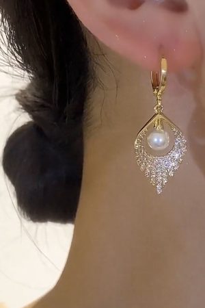 Exquisite Full Diamond Water Drop Pearl Earrings for Women, Versatile Korean Style Ear Clips, Trendy Fashion Statement Jewelry
