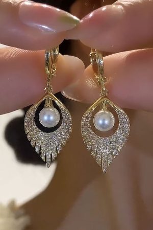Exquisite Full Diamond Water Drop Pearl Earrings for Women, Versatile Korean Style Ear Clips, Trendy Fashion Statement Jewelry