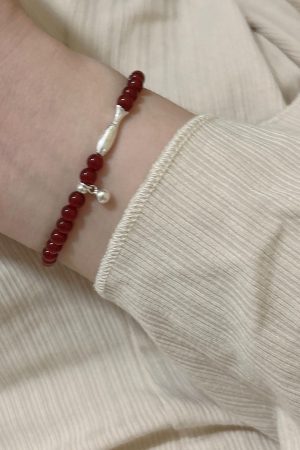 Exquisite Imitation Red Agate Koi Fish Bracelet for Women - Lightweight Luxury Jewelry, 2025 Trendy Niche Style