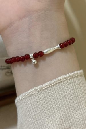 Exquisite Imitation Red Agate Koi Fish Bracelet for Women - Lightweight Luxury Jewelry, 2025 Trendy Niche Style