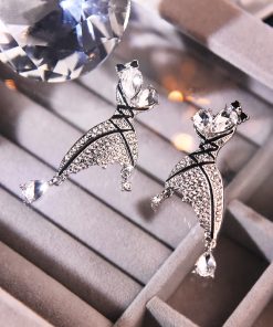 Exquisite Irregular Butterfly Earrings for Women - Japanese and Korean Design, 2025 Minimalist Crystal Inlaid Socialite Style