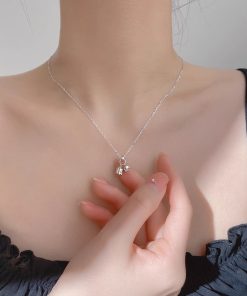 Exquisite Lily of the Valley Flower Necklace for Women - Lightweight Luxury Clavicle Chain, 2025 Trendy Design