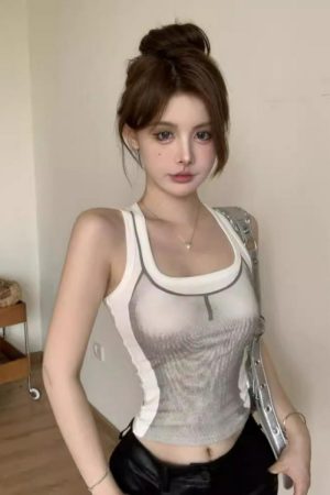 Exquisite Pure Cotton Square Neck Fitted Camisole Vest - Unique American Print Top for Sweet and Spicy Women