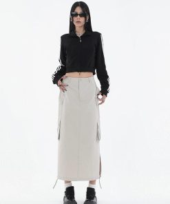 Fall Dress With Jacket Outfit, How To Style Doc Martens With Dress - Tech Parachute Maxi Skirt