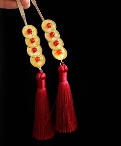 Festive Copper Coin Hairpin for Girls, Vintage Hanfu Hair Accessory with Red Tassels, Horse-Face Skirt Pin, Elegant Step-Shake Design