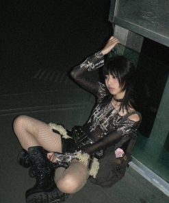 Fits Grunge Y2k, Outfits For School Tomboy - Grunge Cross Wide Neck Mesh Top