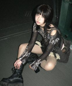 Fits Grunge Y2k, Outfits For School Tomboy - Grunge Cross Wide Neck Mesh Top