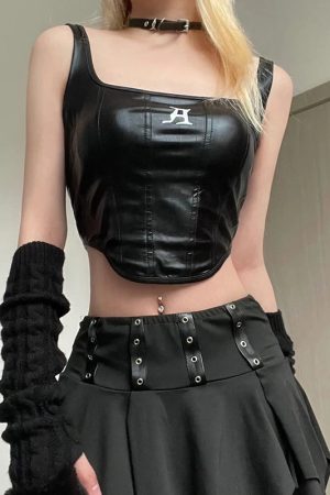 Fits With Linen Pants, Styling Pants - Grunge Faux Leather Crop Corset Top