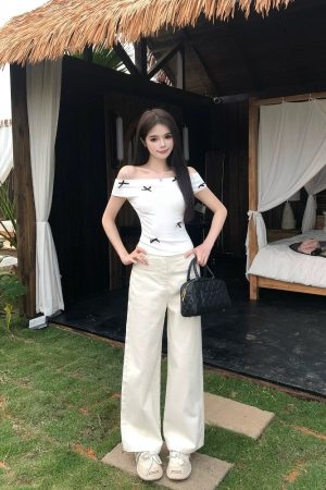 Fitted Bow Tie T-Shirt and Half-Length Skirt Set for Women, Spicy Girl Style, Summer Fashion, 90s Inspired Cake Skirt